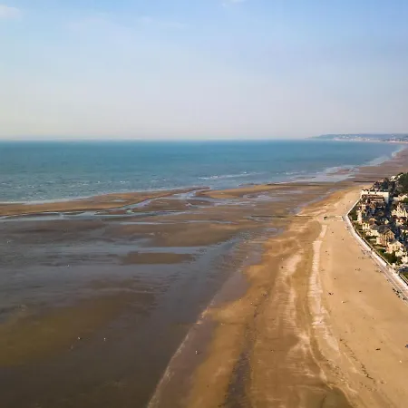 Eurydice By Interhome Apartman *